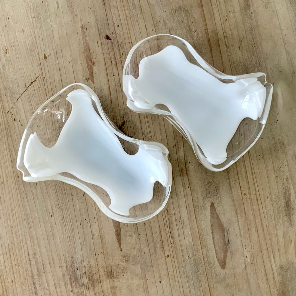 Sasaki Mid-Century Art Glass Ashtrays, Pair (2)